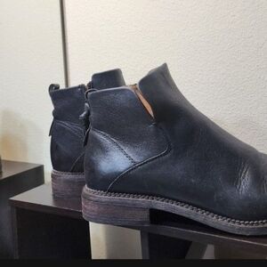 Men's Black Leather Ankle Boots